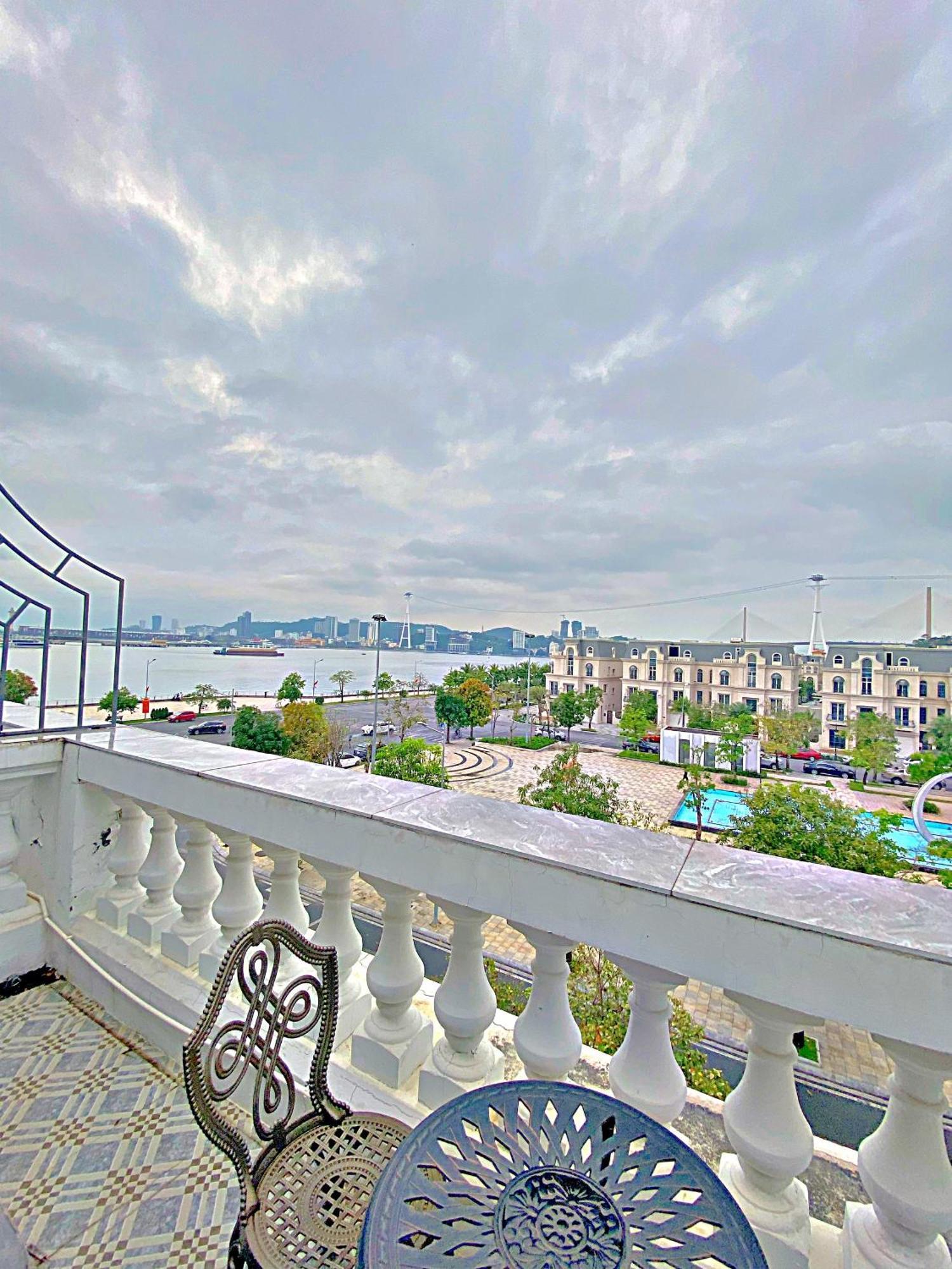 Blue Diamond Hotel Hạ Long Ngoại thất bức ảnh